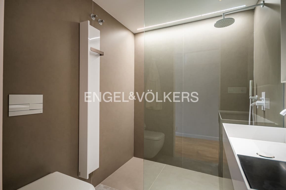 3 camera da letto Appartamento in vendita in Benidorm con piscina garage - 650.000 € (Rif: 9395442)