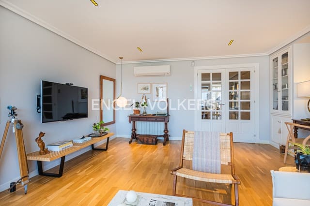 3 camera da letto Appartamento in vendita in Benidorm con piscina garage - 650.000 € (Rif: 9395442)