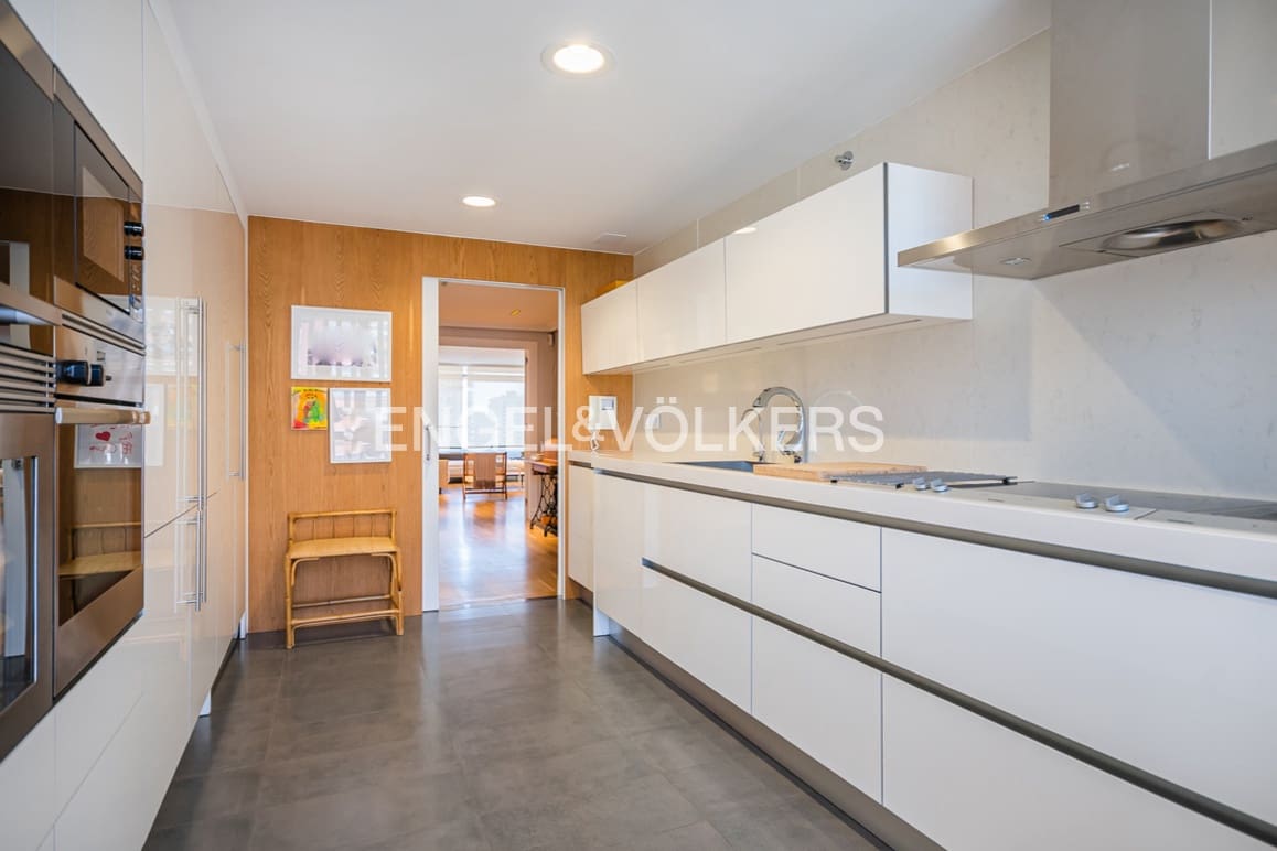 3 camera da letto Appartamento in vendita in Benidorm con piscina garage - 650.000 € (Rif: 9395442)