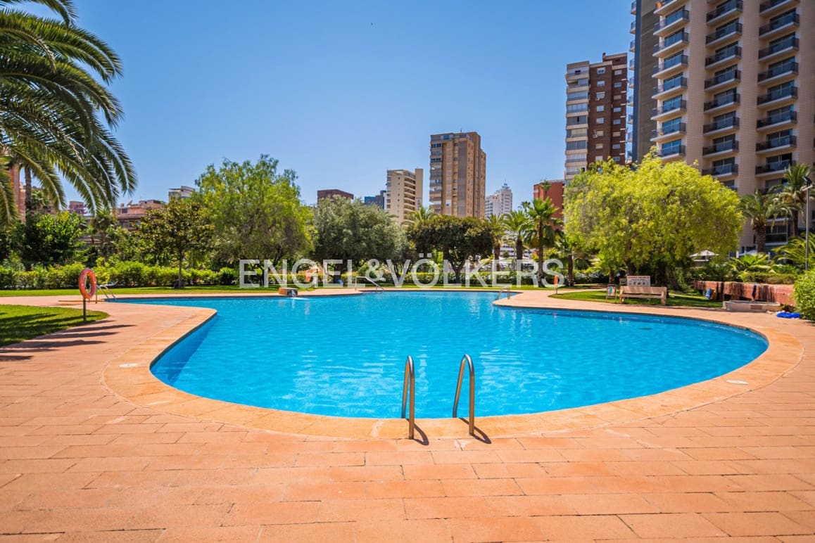 3 camera da letto Appartamento in vendita in Benidorm con piscina garage - 650.000 € (Rif: 9395442)