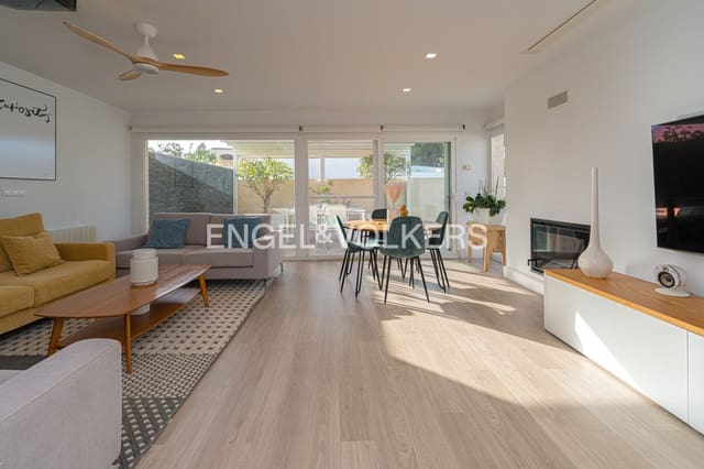 4 bedroom Villa for sale in Alfaz del Pi / L'Alfàs del Pi with pool garage - € 598,000 (Ref: 9399984)