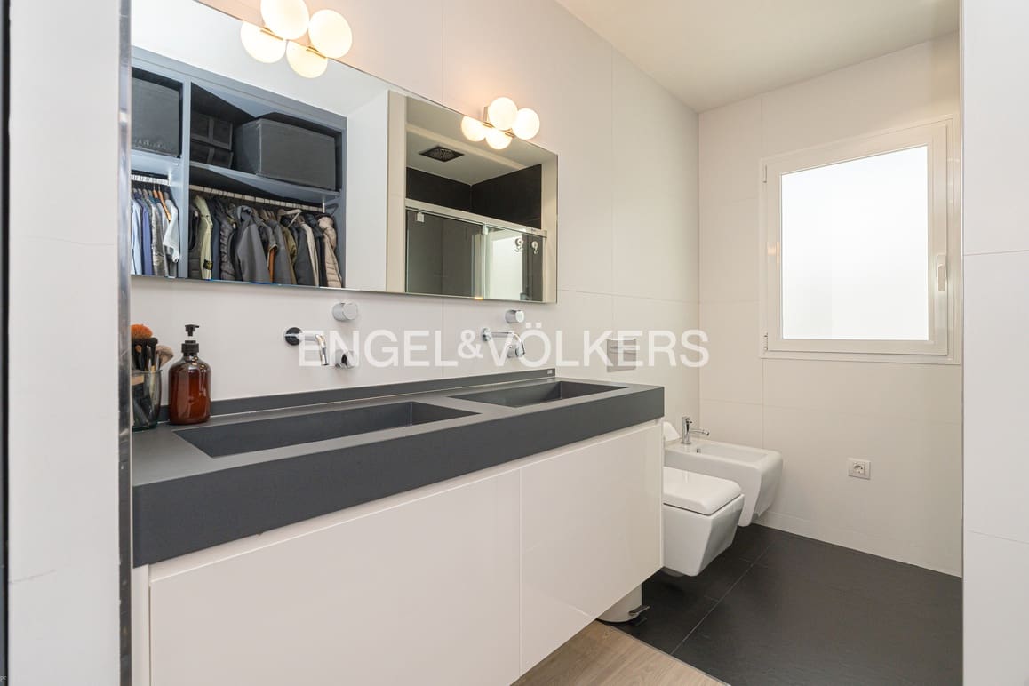 4 bedroom Villa for sale in Alfaz del Pi / L'Alfas del Pi with pool garage - € 598,000 (Ref: 9399984)