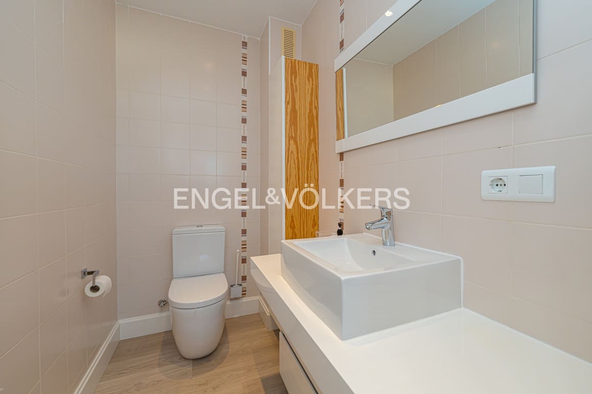 4 bedroom Villa for sale in Alfaz del Pi / L'Alfas del Pi with pool garage - € 598,000 (Ref: 9399984)