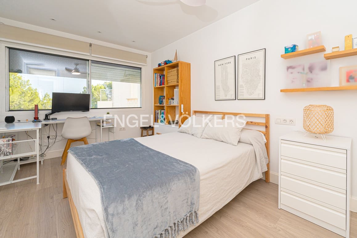 4 bedroom Villa for sale in Alfaz del Pi / L'Alfas del Pi with pool garage - € 598,000 (Ref: 9399984)