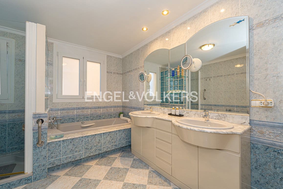2 chambre Appartement à vendre à Benidorm - 595 000 € (Ref: 9403643)