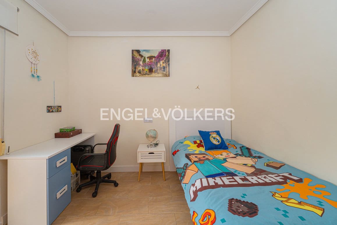 4 chambre Villa/Maison à vendre à La Nucia avec piscine garage - 549 000 € (Ref: 9404718)