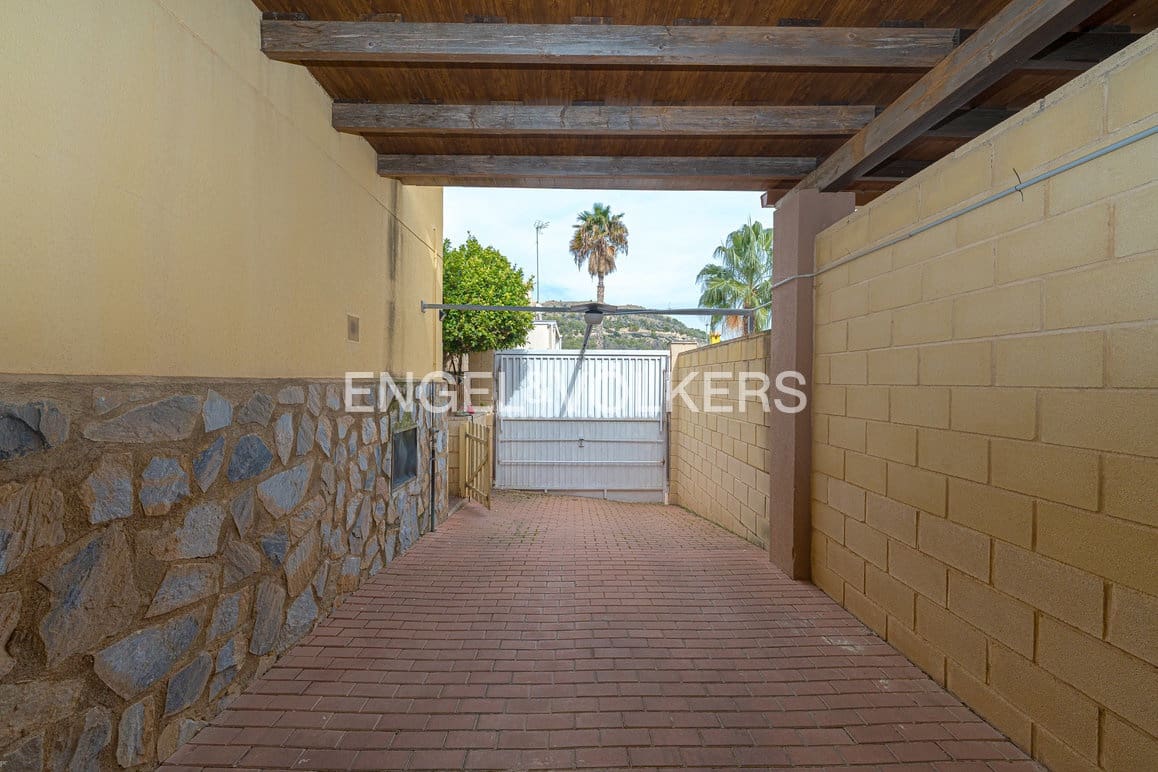 4 chambre Villa/Maison à vendre à La Nucia avec piscine garage - 549 000 € (Ref: 9404718)