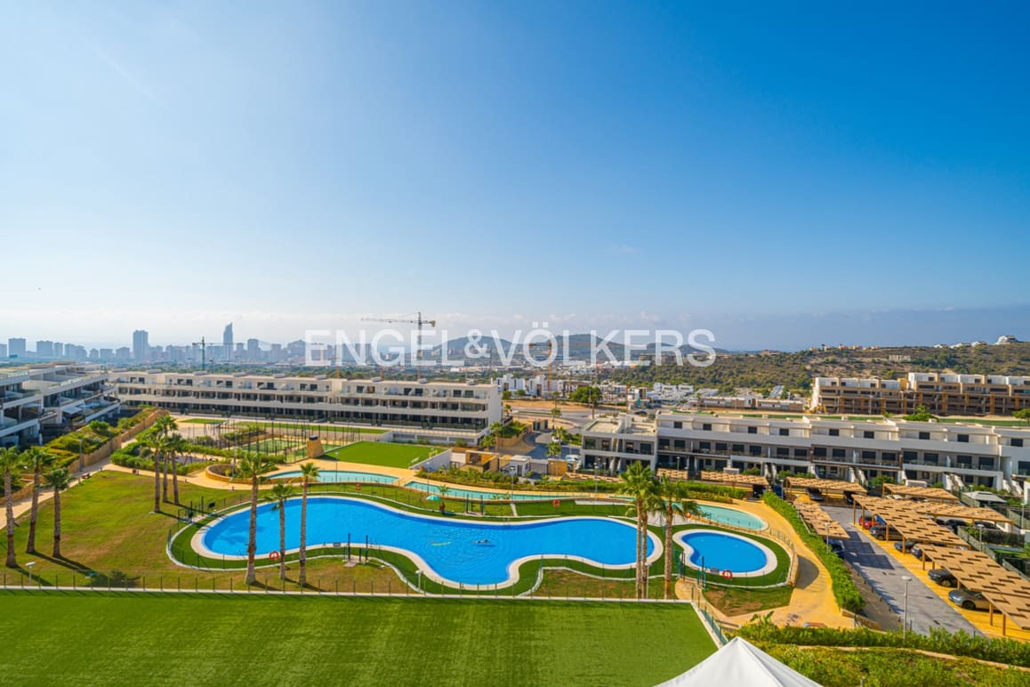 2 quarto Apartamento para venda em Finestrat com piscina garagem - 449 000 € (Ref: 9409407)