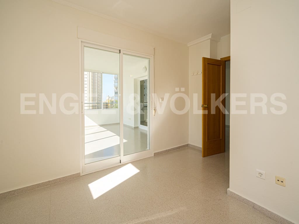 3 makuuhuone Huoneisto vuokrattavana paikassa Benidorm mukana uima-altaan 
autotalli - 1 500 € (Ref: 9427578)