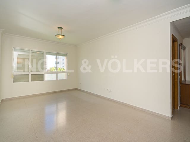 3 makuuhuone Huoneisto vuokrattavana paikassa Benidorm mukana uima-altaan 
autotalli - 1 500 € (Ref: 9427578)