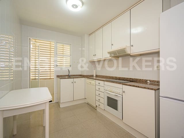 3 makuuhuone Huoneisto vuokrattavana paikassa Benidorm mukana uima-altaan 
autotalli - 1 500 € (Ref: 9427578)