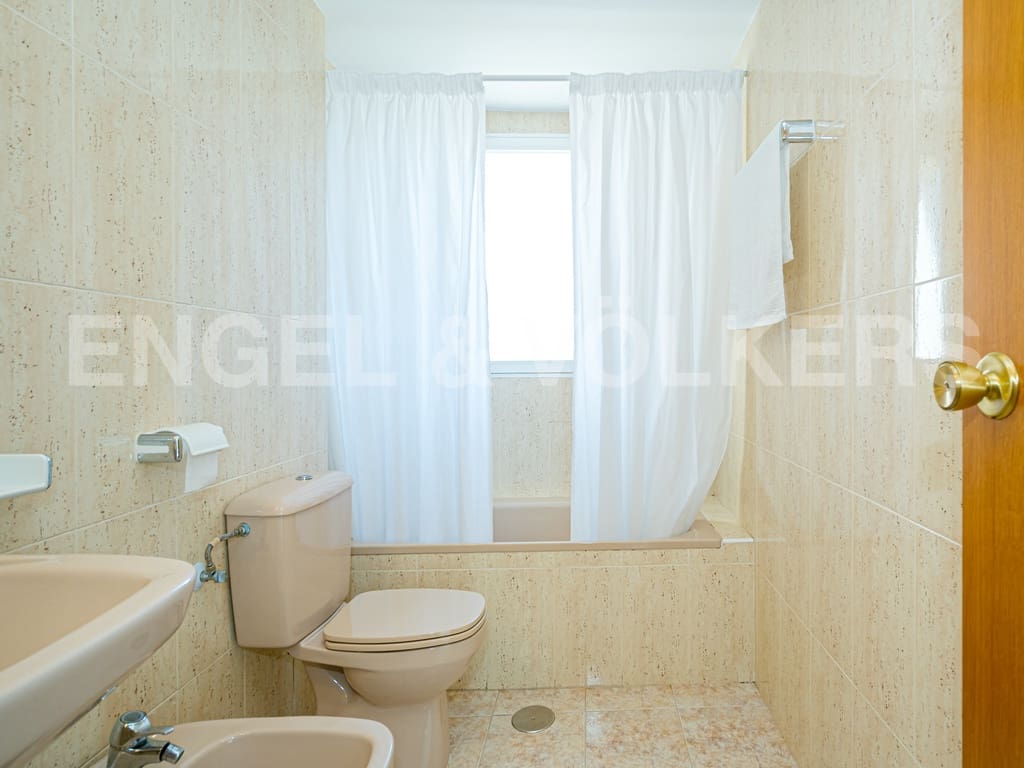 3 makuuhuone Huoneisto vuokrattavana paikassa Benidorm mukana uima-altaan 
autotalli - 1 500 € (Ref: 9427578)