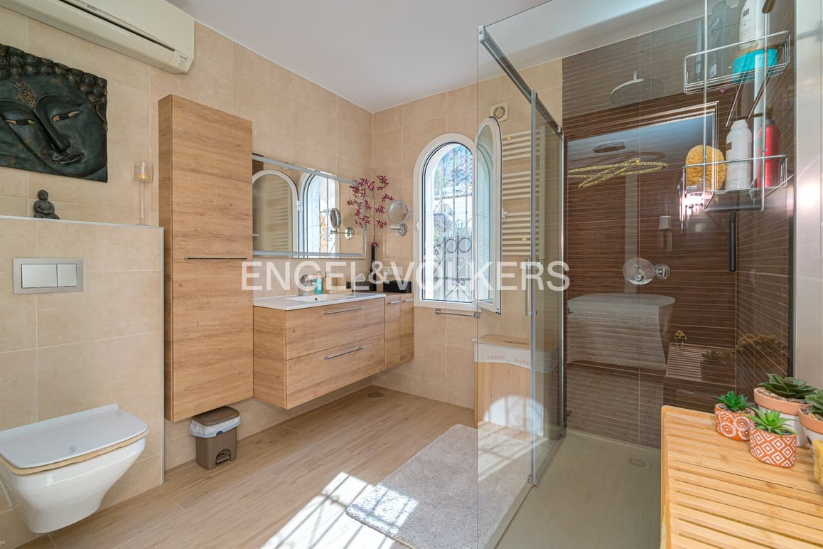 3 soverom Villa til salgs i Albir med svømmebasseng garasje - € 875 000 (Ref: 9428189)