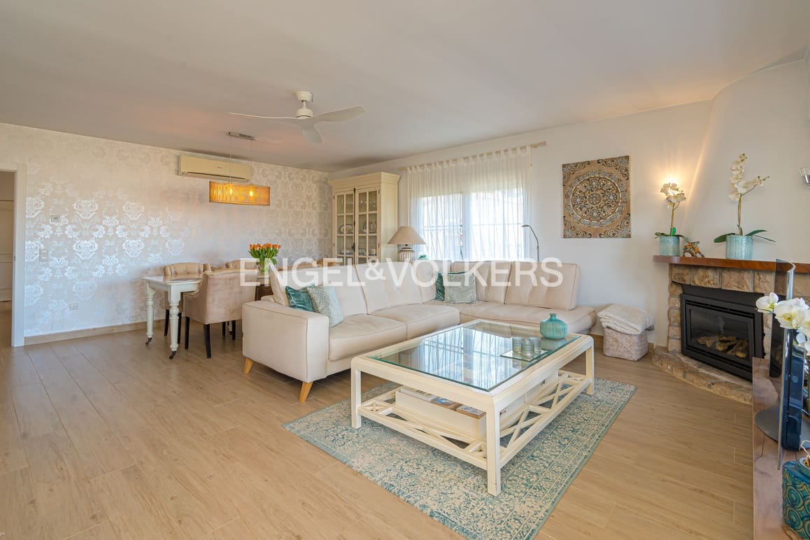 3 soverom Villa til salgs i Albir med svømmebasseng garasje - € 875 000 (Ref: 9428189)