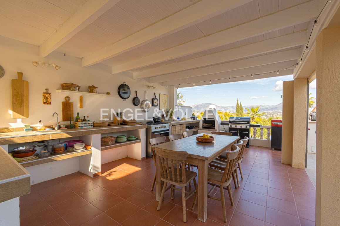 3 soverom Villa til salgs i Albir med svømmebasseng garasje - € 875 000 (Ref: 9428189)