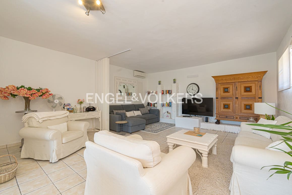 3 soverom Villa til salgs i Albir med svømmebasseng garasje - € 875 000 (Ref: 9428189)