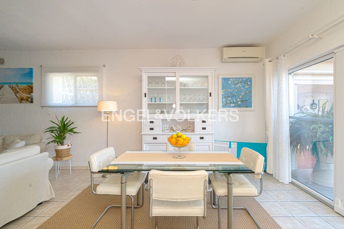 3 soverom Villa til salgs i Albir med svømmebasseng garasje - € 875 000 (Ref: 9428189)