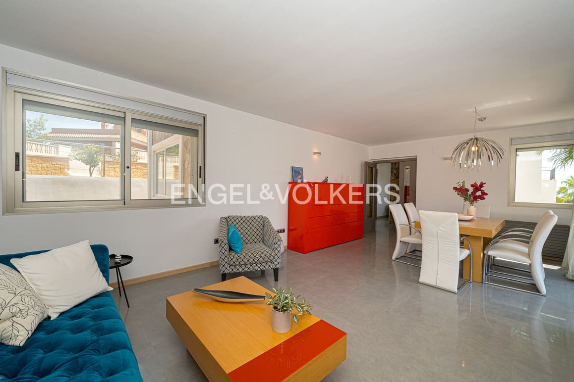 3 quarto Moradia para venda em La Nucia com piscina garagem - 520 000 € (Ref: 9438264)