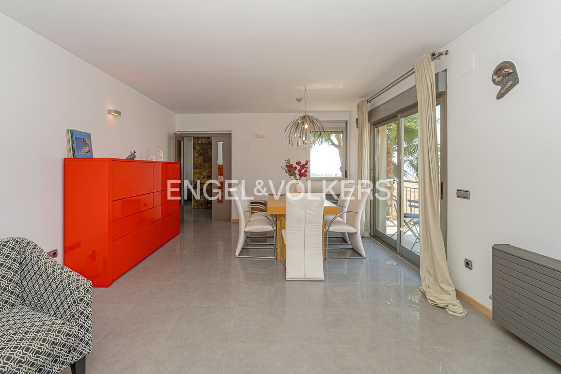 3 quarto Moradia para venda em La Nucia com piscina garagem - 520 000 € (Ref: 9438264)