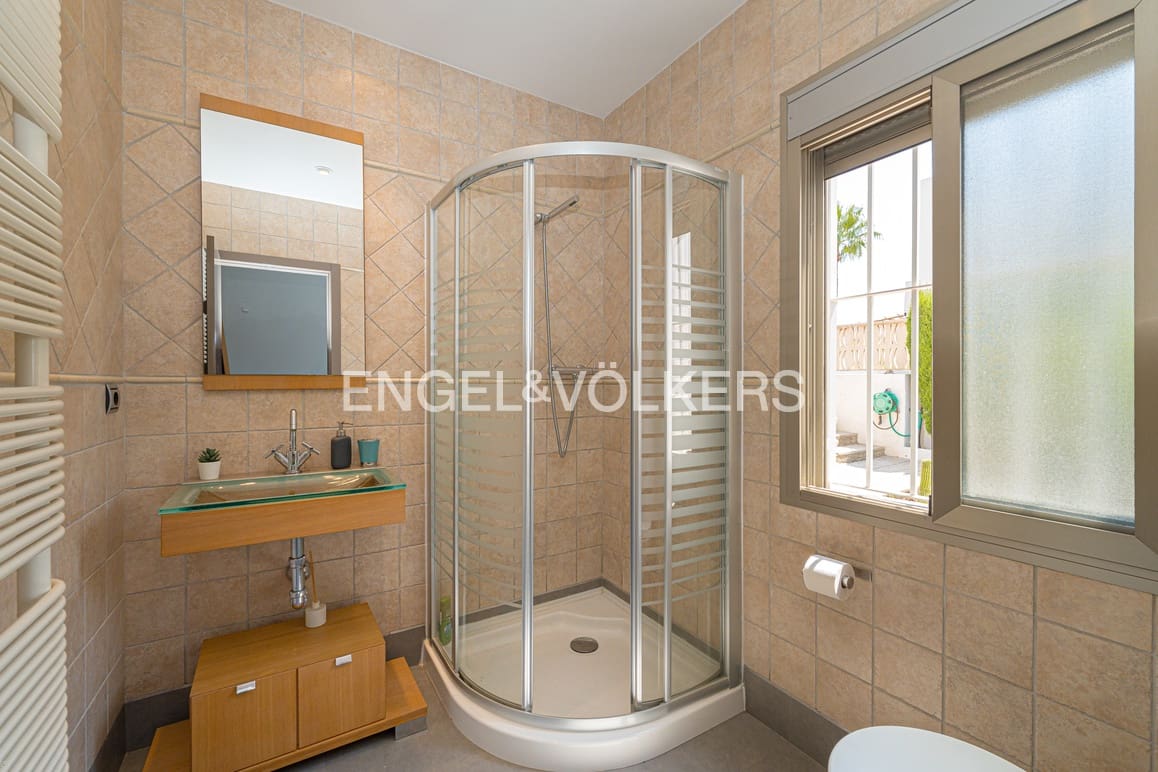 3 quarto Moradia para venda em La Nucia com piscina garagem - 520 000 € (Ref: 9438264)