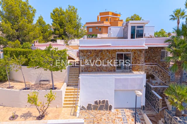 3 quarto Moradia para venda em La Nucia com piscina garagem - 520 000 € (Ref: 9438264)