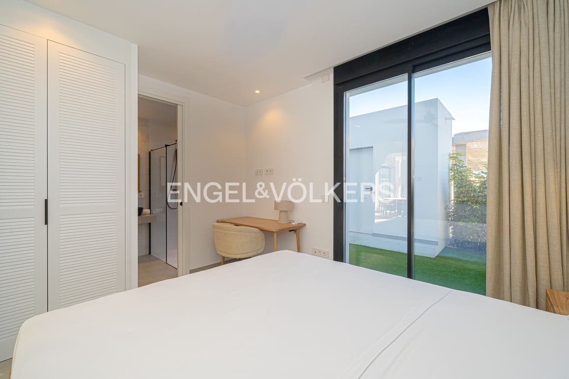 4 chambre Villa/Maison à vendre à Albir avec piscine garage - 895 000 € (Ref: 9446918)