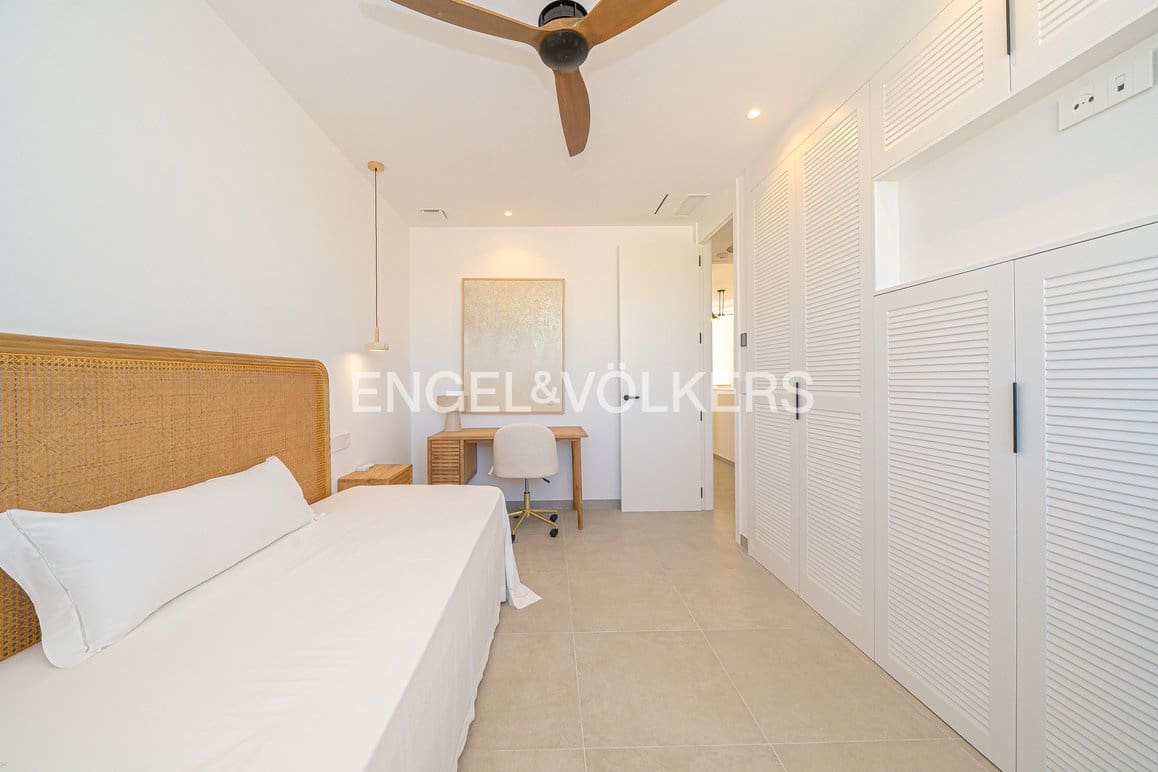 4 Zimmer Villa zu verkaufen in Albir mit Pool Garage - 895.000 € (Ref: 9446918)