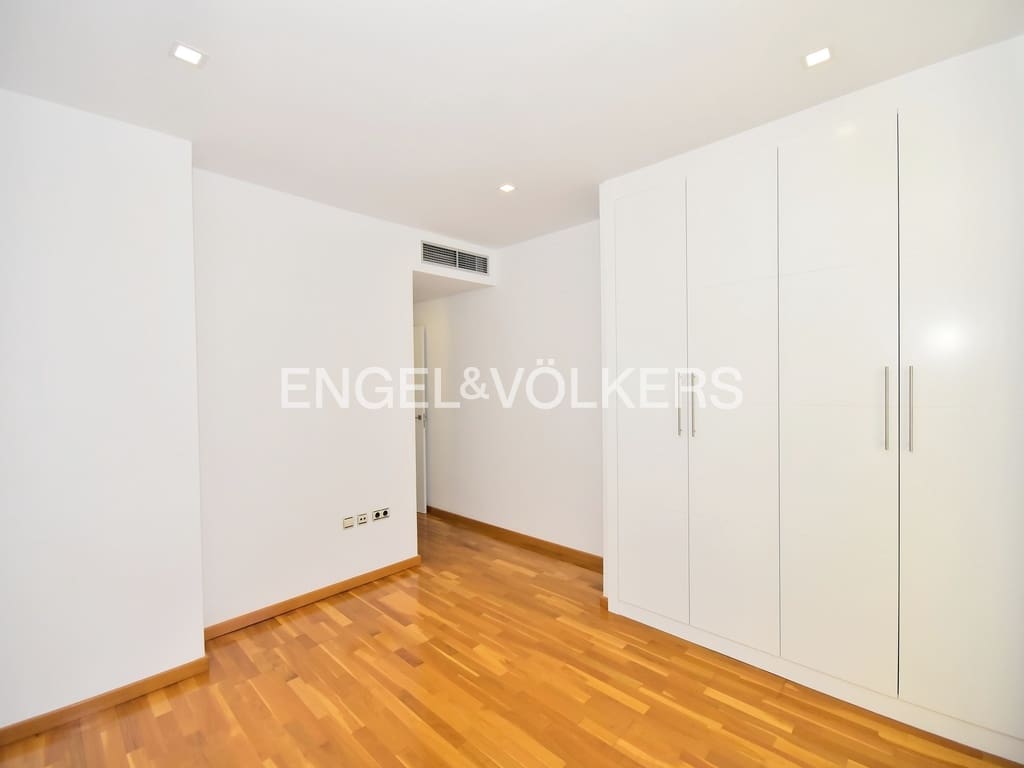 3 soveværelse Villa til leje i Finestrat med swimmingpool garage - € 4.000 (Ref: 9447204)