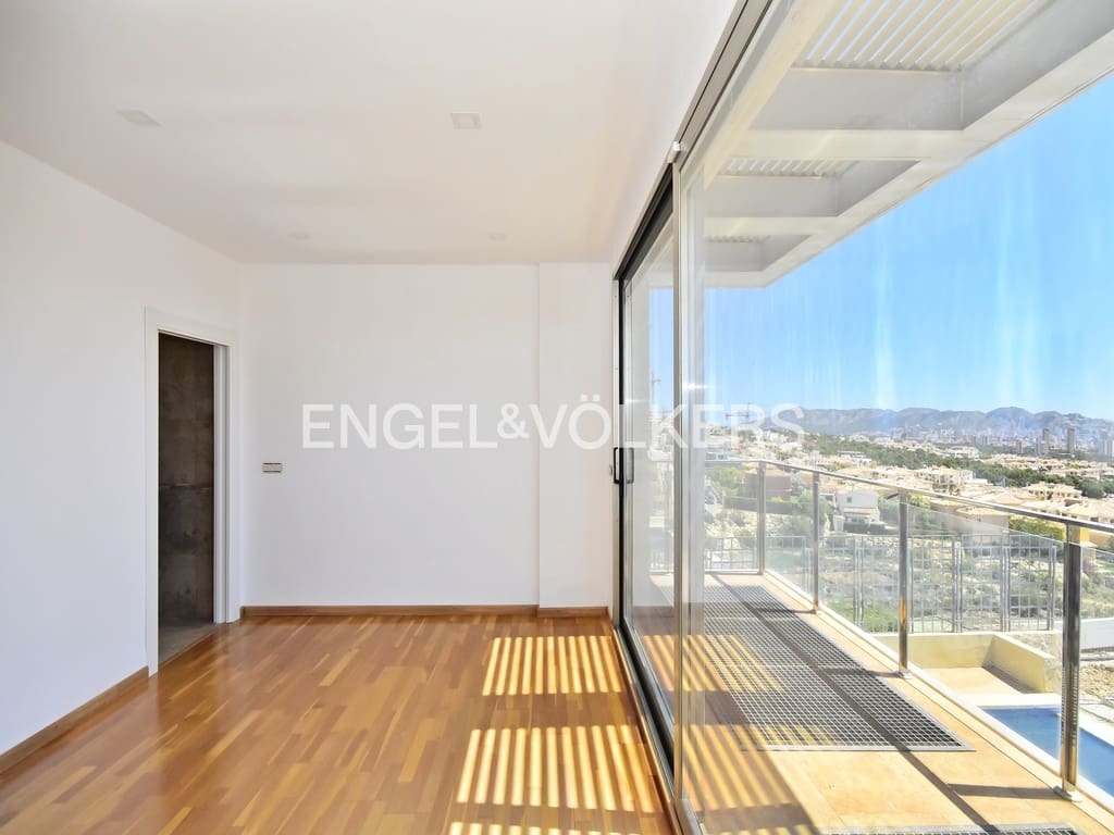 3 soveværelse Villa til leje i Finestrat med swimmingpool garage - € 4.000 (Ref: 9447204)