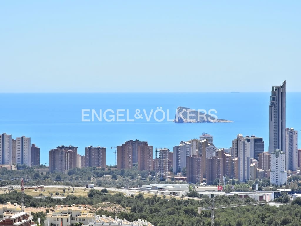 3 soveværelse Villa til leje i Finestrat med swimmingpool garage - € 4.000 (Ref: 9447204)