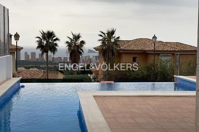 3 bedroom Villa for rent in Finestrat with pool garage - € 3,500 (Ref: 9447204)