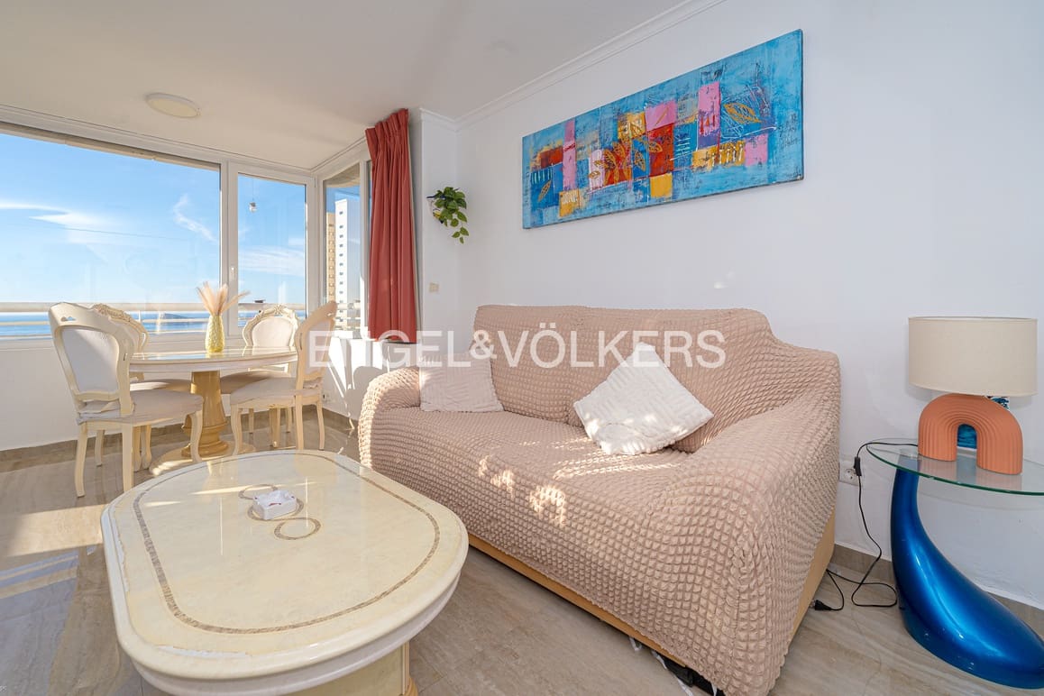 1 soveværelse Lejlighed til leje i Benidorm med swimmingpool garage - € 1.000 (Ref: 9448445)