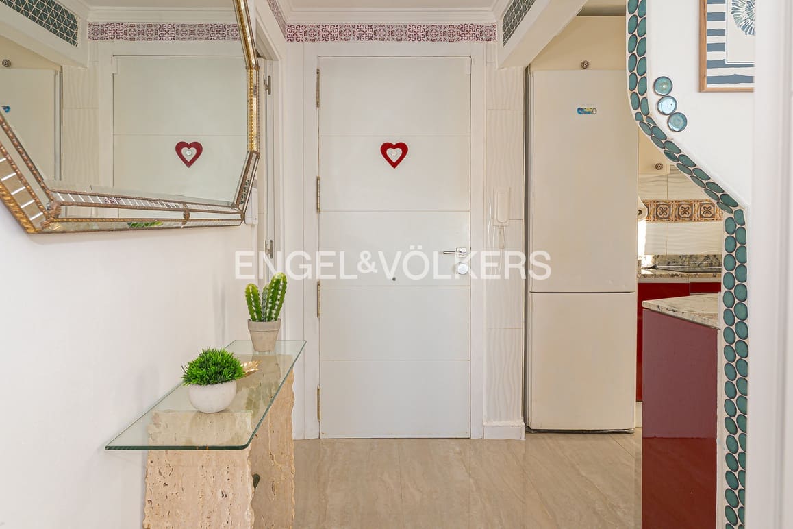 1 soveværelse Lejlighed til leje i Benidorm med swimmingpool garage - € 1.000 (Ref: 9448445)