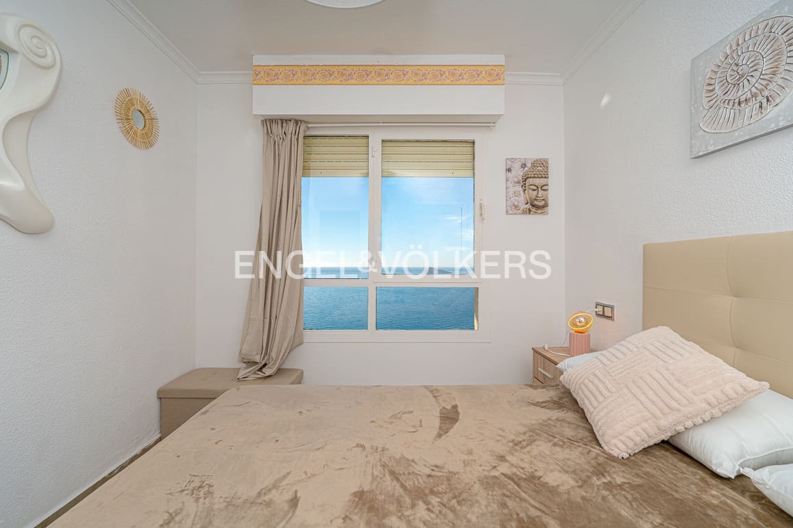 1 soveværelse Lejlighed til leje i Benidorm med swimmingpool garage - € 1.000 (Ref: 9448445)