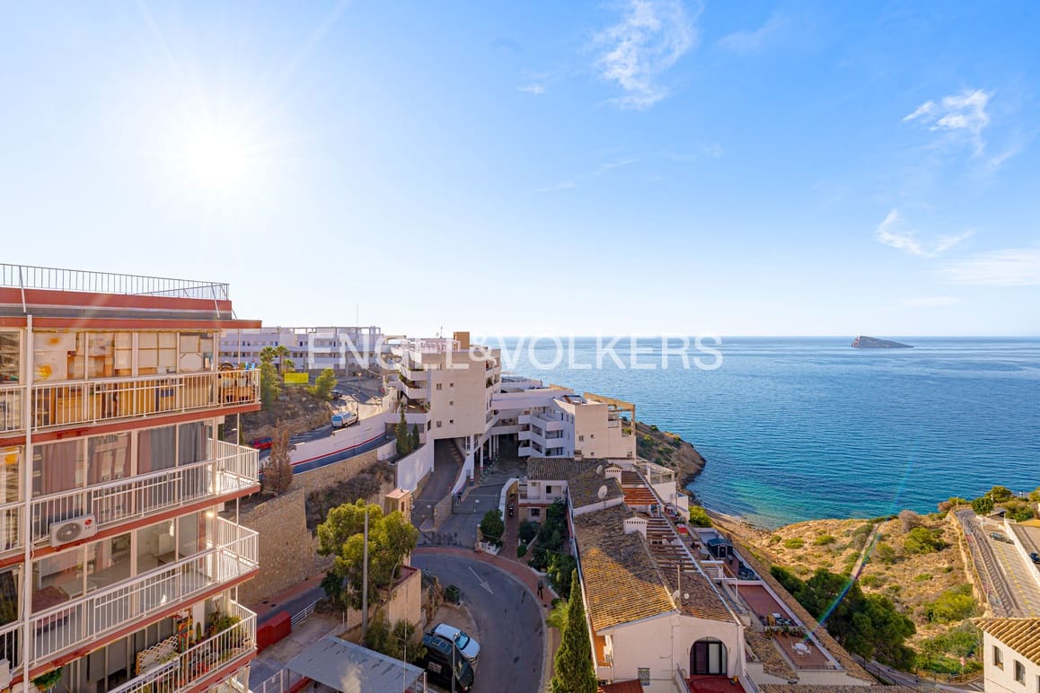 1 soveværelse Lejlighed til leje i Benidorm med swimmingpool garage - € 1.000 (Ref: 9448445)