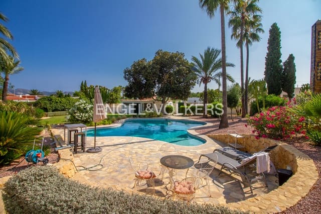 5 camera da letto Villa in vendita in Alfaz del Pi / L'Alfàs del Pi con piscina garage - 995.000 € (Rif: 9450928)