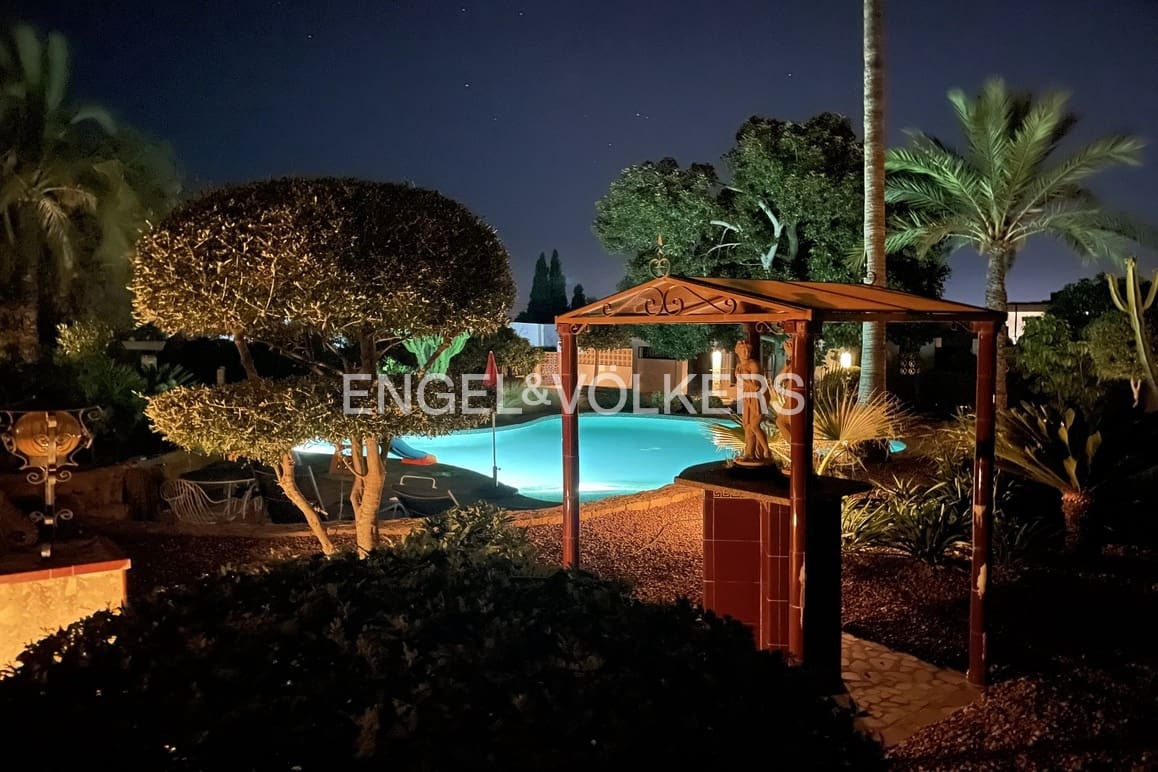 5 camera da letto Villa in vendita in Alfaz del Pi / L'Alfas del Pi con piscina garage - 995.000 € (Rif: 9450928)