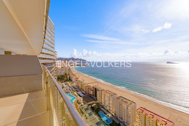 2 soverom Leilighet til salgs i Benidorm med svømmebasseng garasje - € 795 000 (Ref: 9457844)