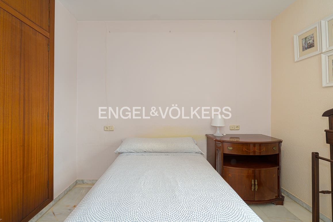 2 soverom Leilighet til salgs i Benidorm med garasje - € 450 000 (Ref: 9469931)