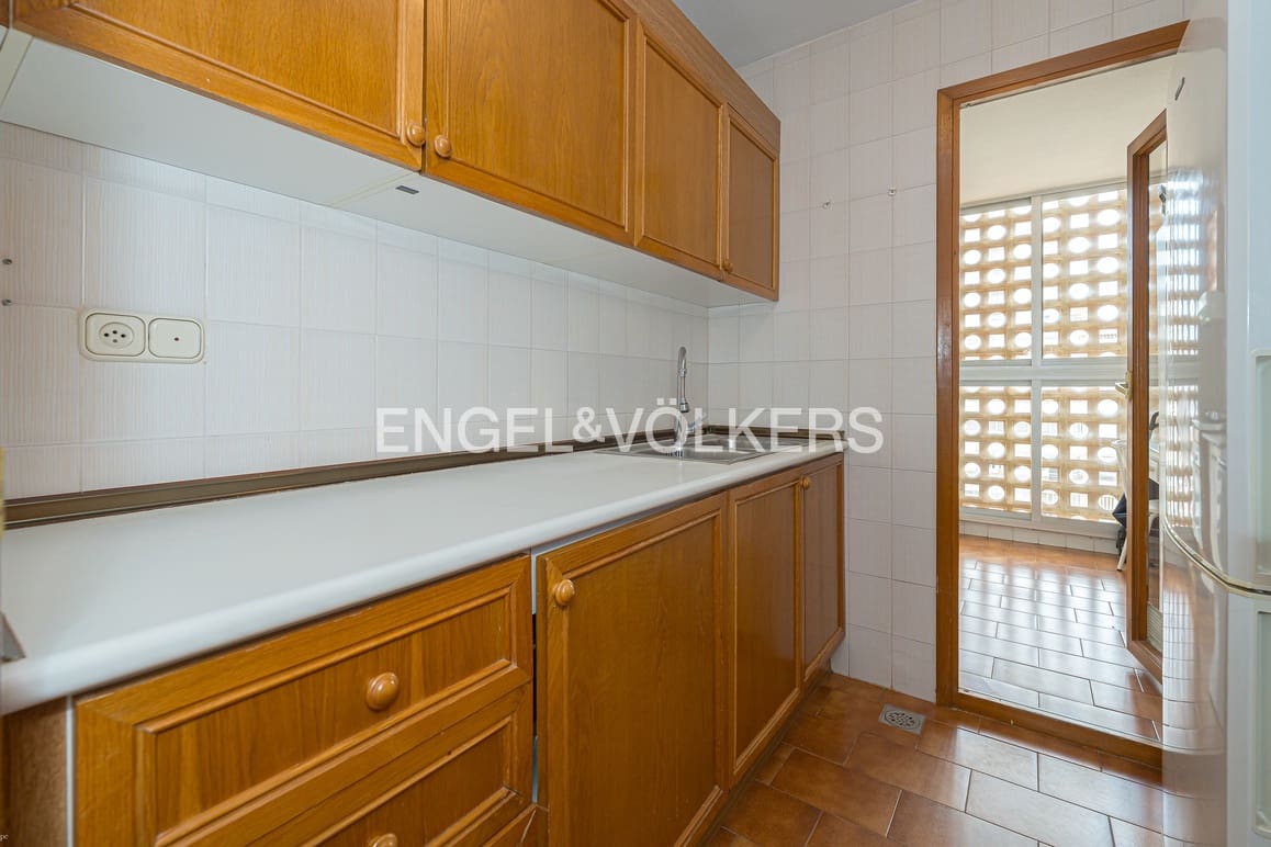 2 soverom Leilighet til salgs i Benidorm med garasje - € 450 000 (Ref: 9469931)