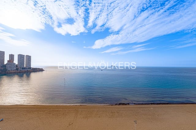 2 soverom Leilighet til salgs i Benidorm med garasje - € 450 000 (Ref: 9469931)