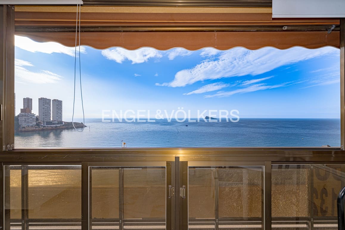 2 soverom Leilighet til salgs i Benidorm med garasje - € 450 000 (Ref: 9469931)