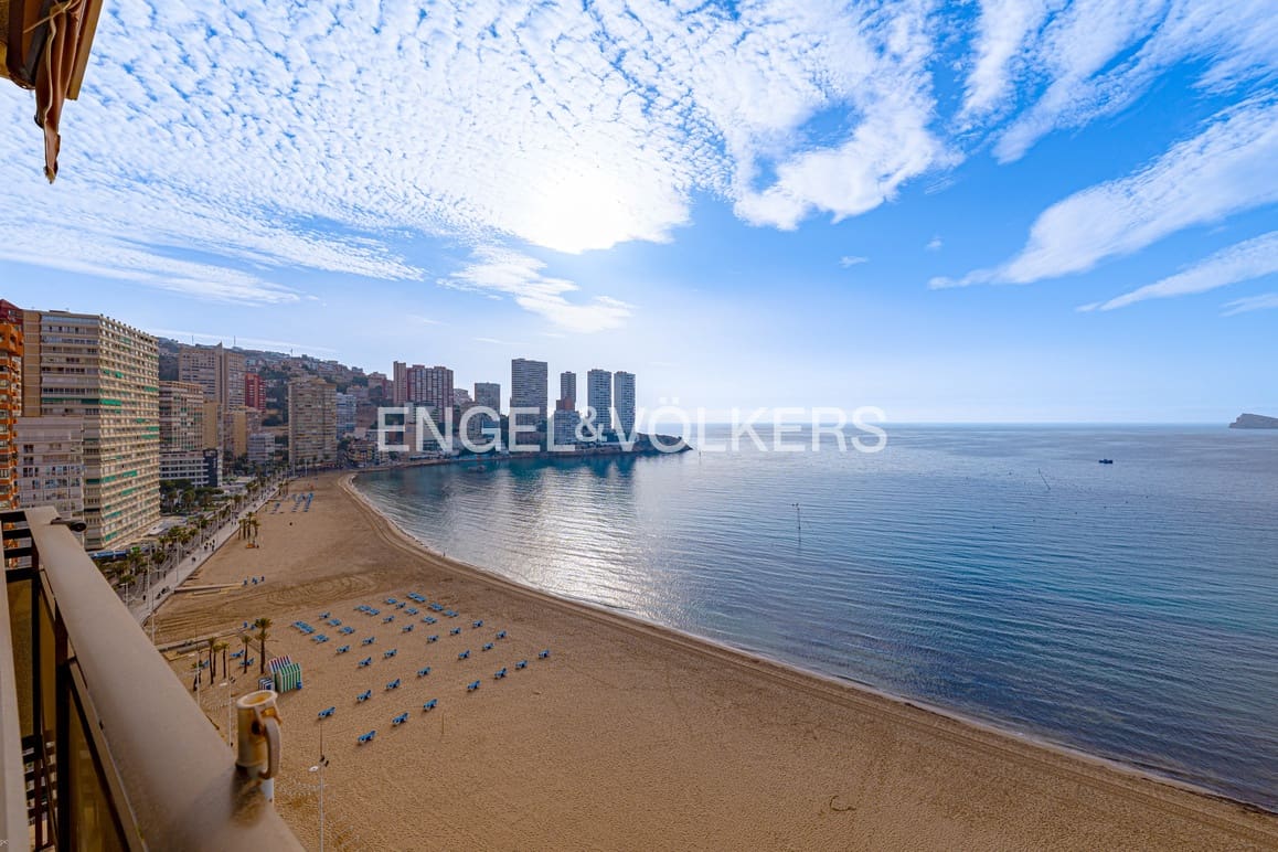 2 soverom Leilighet til salgs i Benidorm med garasje - € 450 000 (Ref: 9469931)