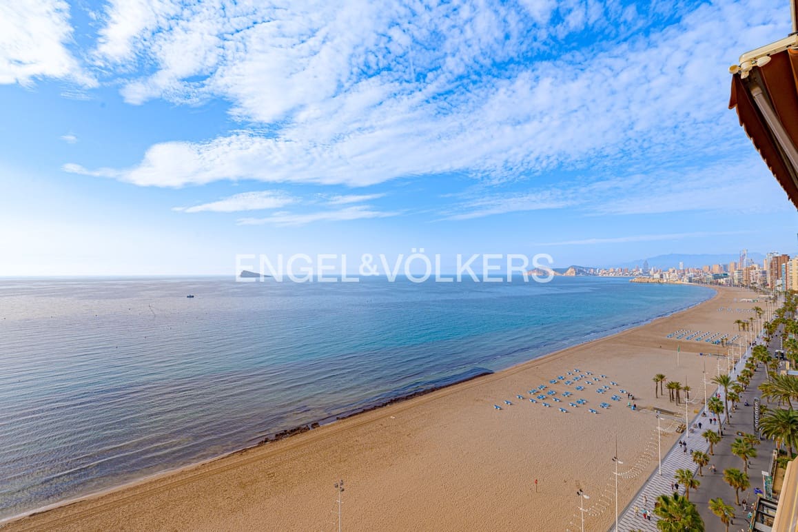 2 soverom Leilighet til salgs i Benidorm med garasje - € 450 000 (Ref: 9469931)