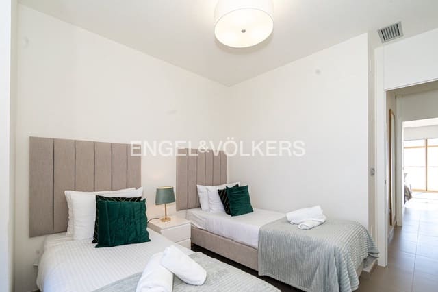 2 quarto Apartamento para venda em Juzgados - Plaza de Toros, Benidorm com piscina garagem - 765 000 € (Ref: 9481542)