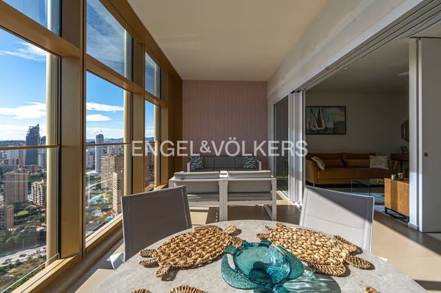 Apartamento de 2 habitaciones en Juzgados - Plaza de Toros, Benidorm en venta con piscina garaje - 625.000 € (Ref: 9481543)