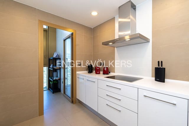 Apartamento de 2 habitaciones en Juzgados - Plaza de Toros, Benidorm en venta con piscina garaje - 625.000 € (Ref: 9481543)