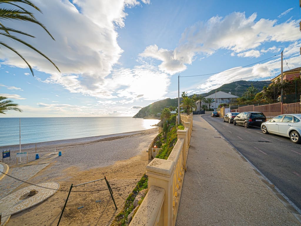 Apartamento de 1 habitación en Albir en alquiler - 900 € (Ref: 9496485)