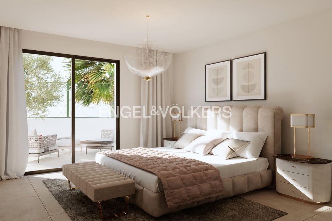4 bedroom Villa for sale in Finestrat with pool - € 1,700,000 (Ref: 9503120)
