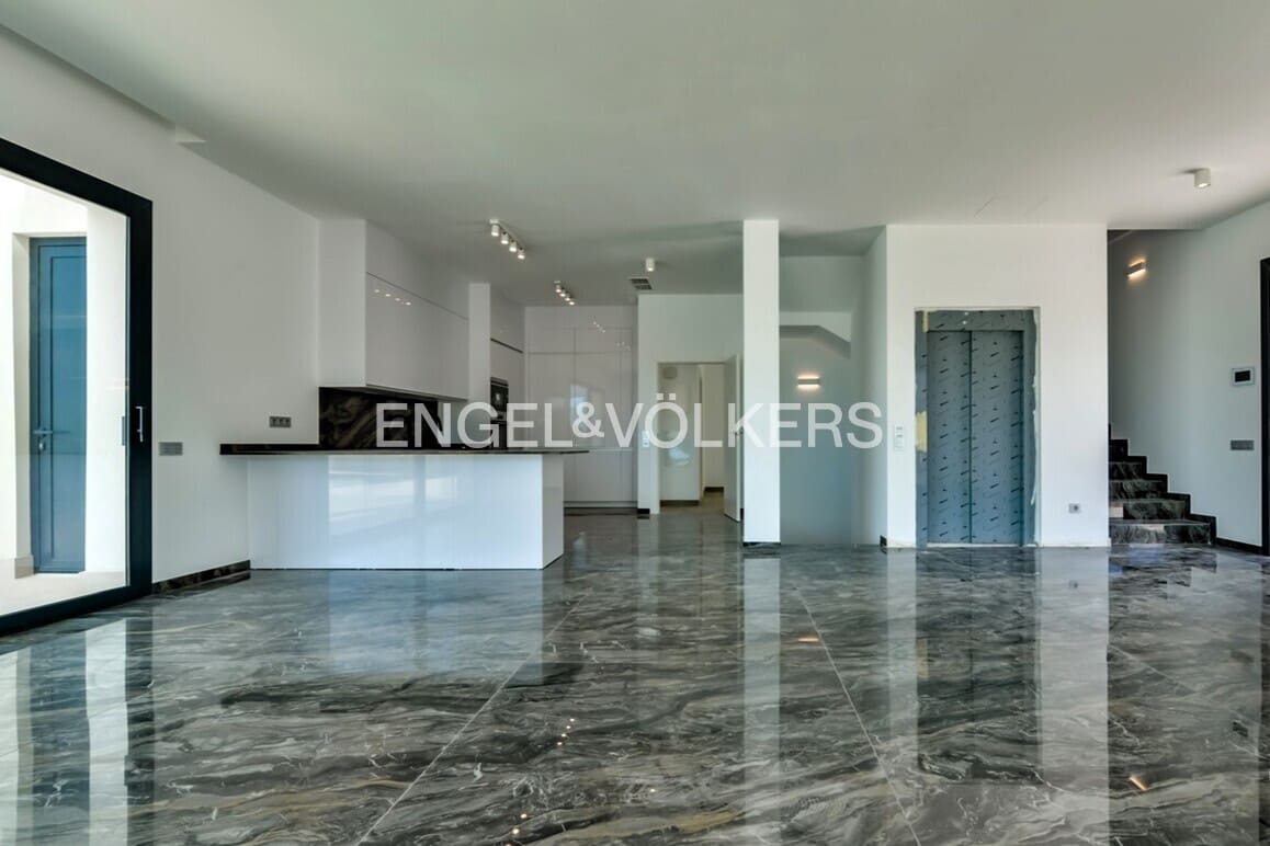 7 sypialnia Willa na sprzedaż w Finestrat z basenem garażem - 1 900 000 € (Ref: 9503121)